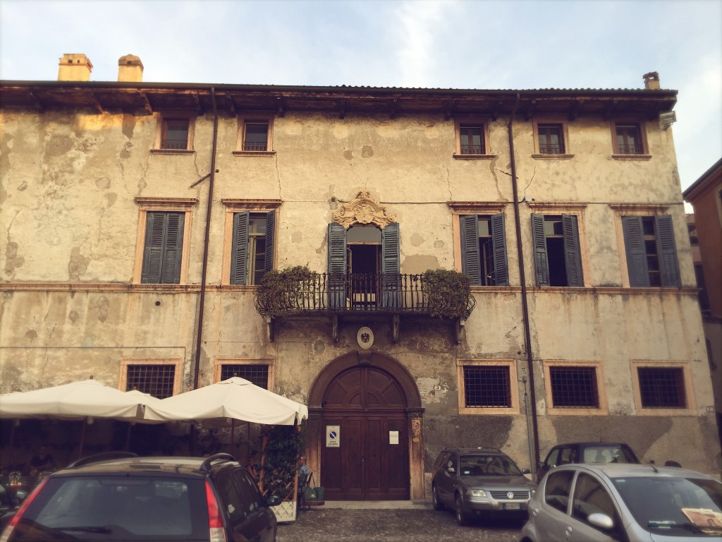 Palazzo Cerù, Verona | Julie Fahrenheit